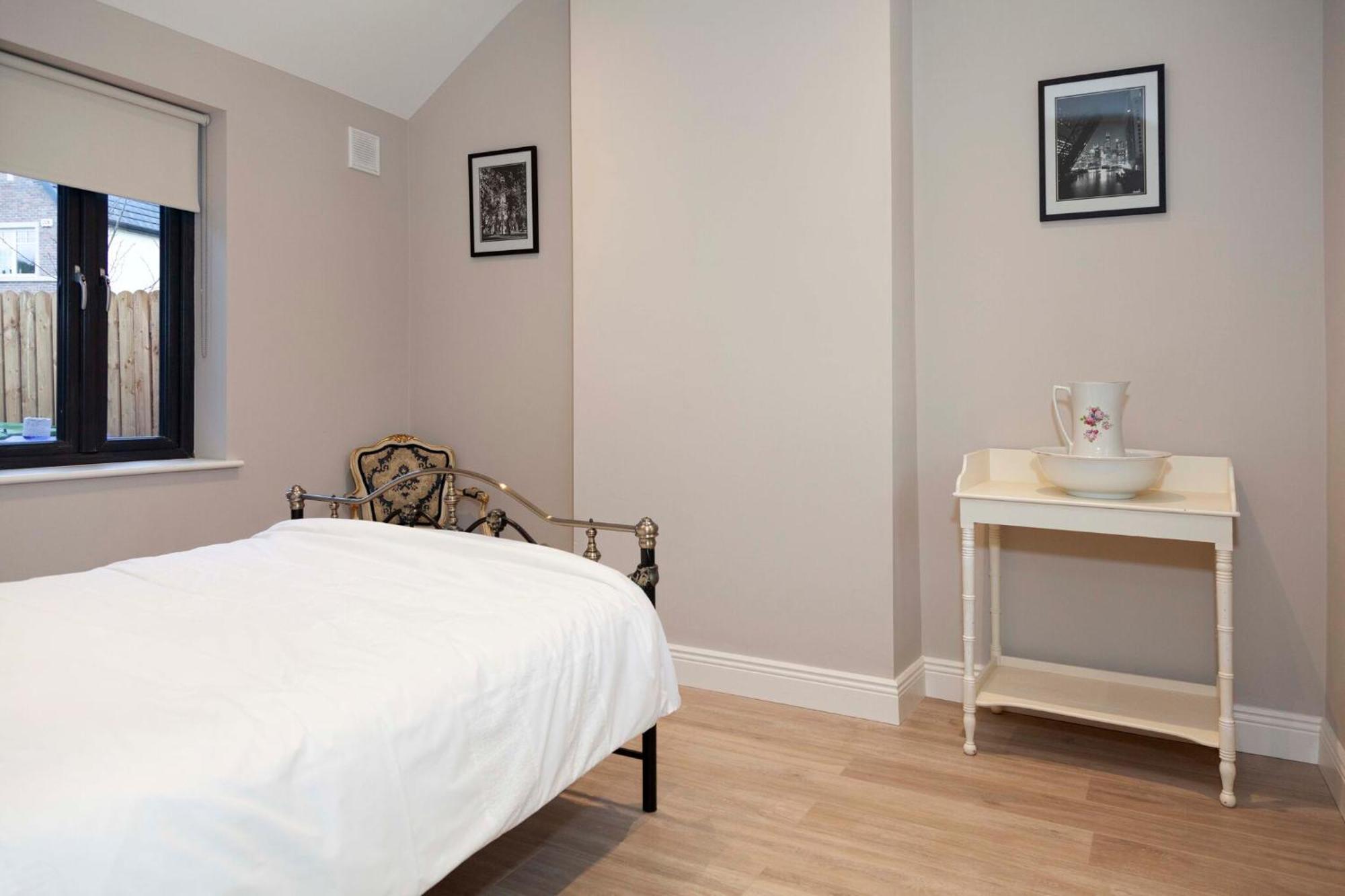 Lavender Cottage - 2 Bedroom Home 쥬브리지 외부 사진